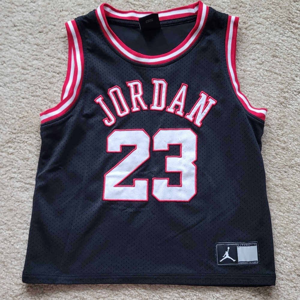 Jordan Boys Black and Red #23 Basketball Jersey Size 12-13 Yr